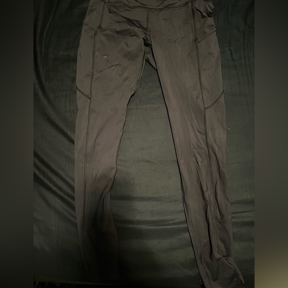 lululemon 25 inch fast and free size 8